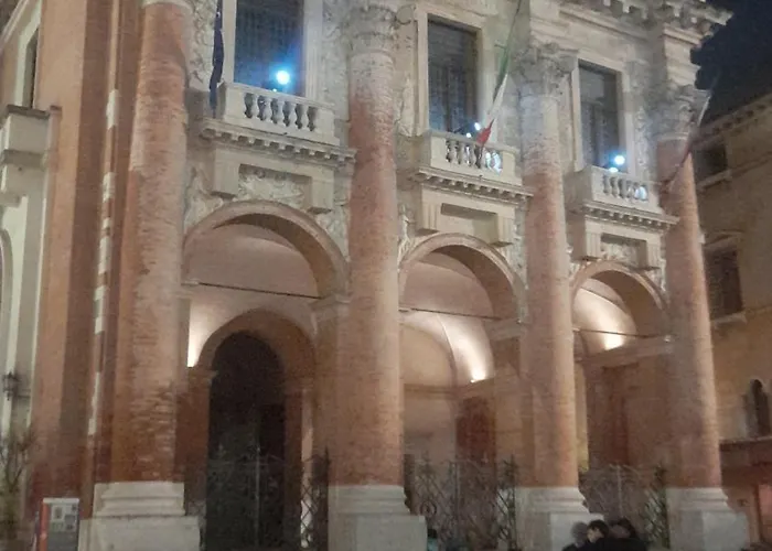 Stradella 5 * فيتشنزا