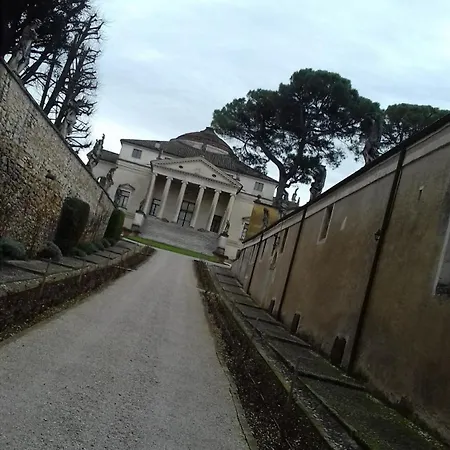 Lägenhet Stradella 5